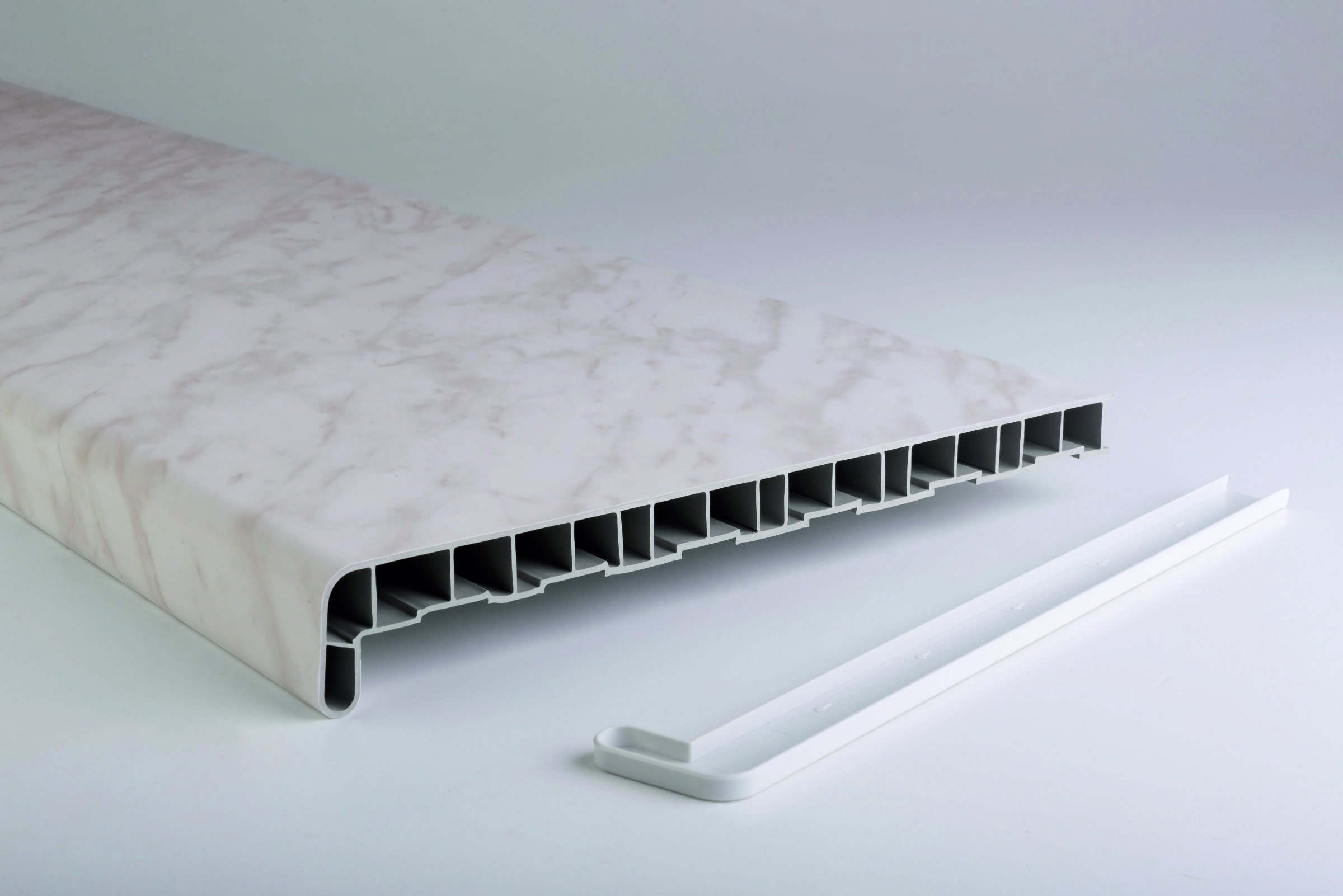 Parapet Greenline PVC - MRAMOR Hloubka: 400 mm